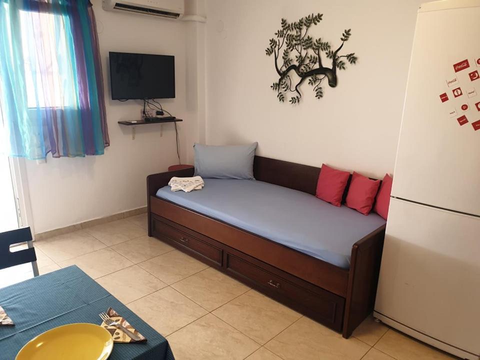 Anna Apartments Néa Péramos 外观 照片