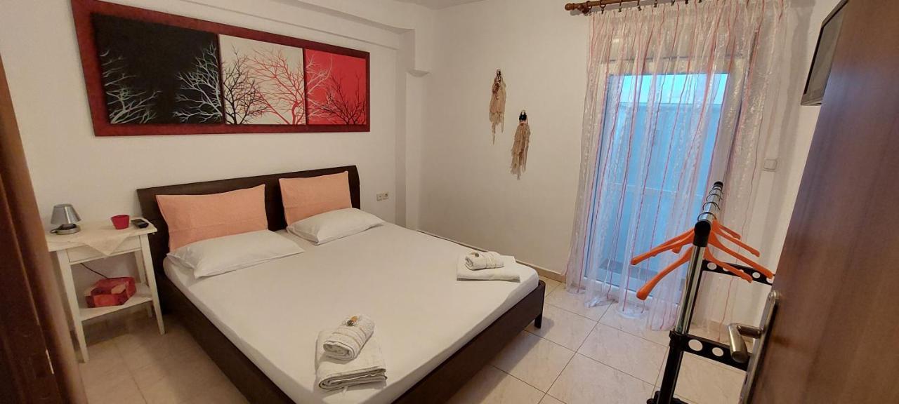 Anna Apartments Néa Péramos 外观 照片